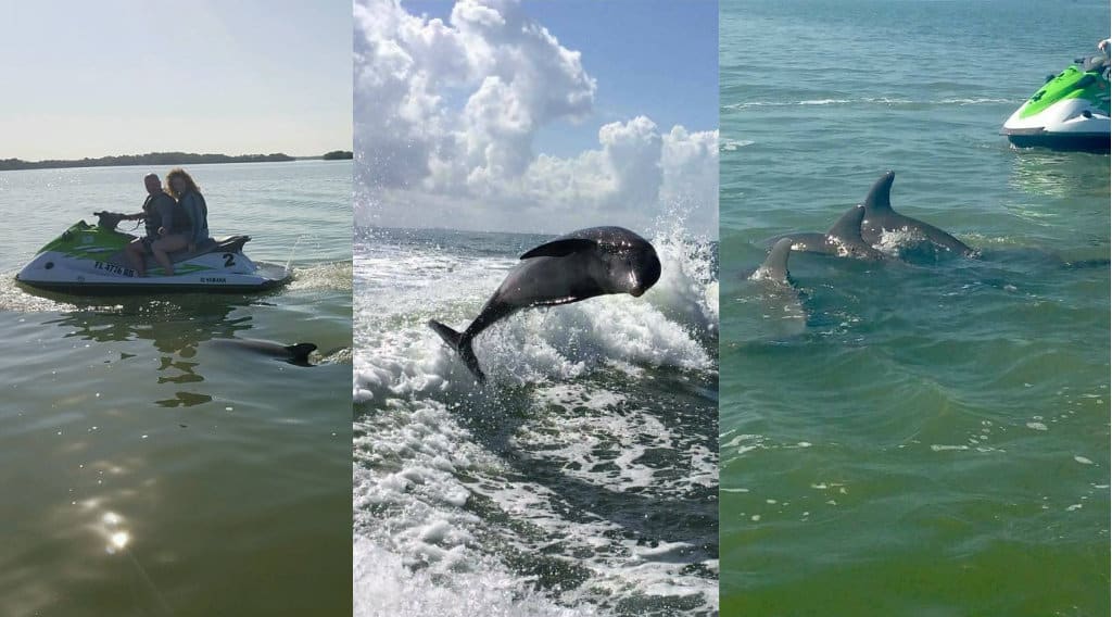 a small boat in a body of water