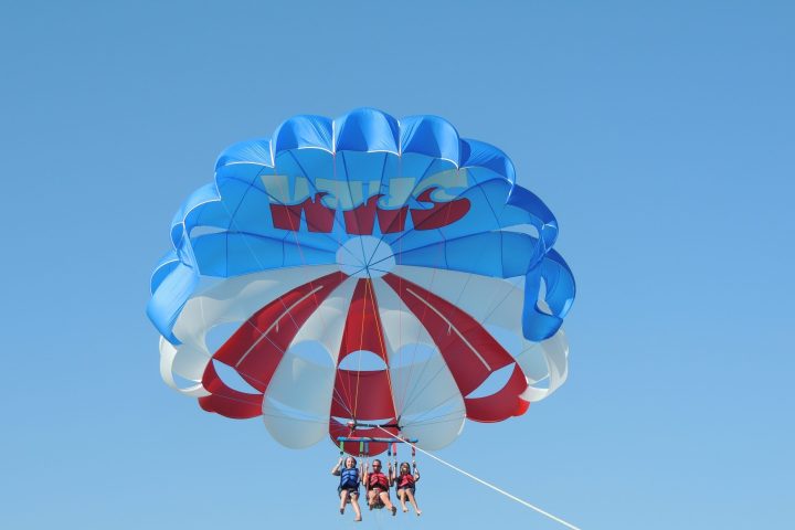 parasailing fort myers beach