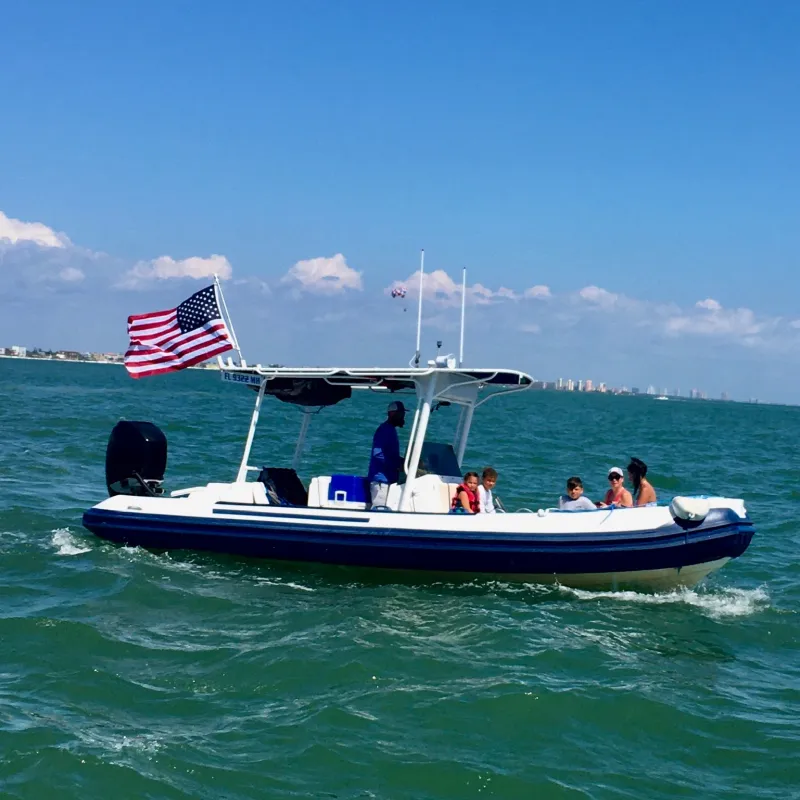 parasail shuttle boat